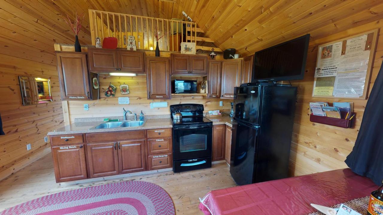 White Pine Cabin By Canyonlands Lodging Монтичелло Экстерьер фото
